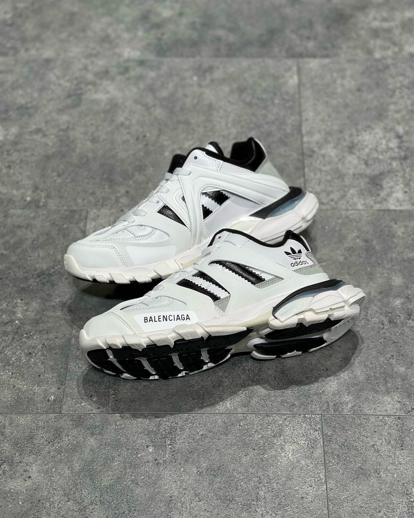 BLCG Sneakers