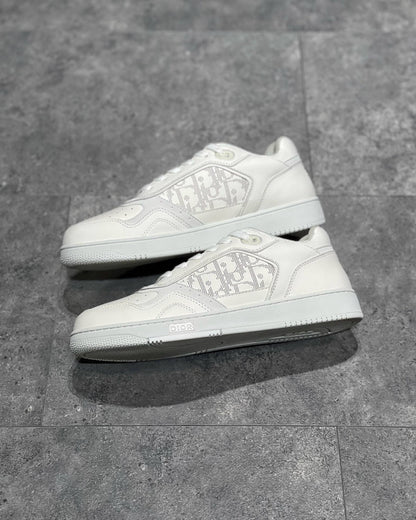 CD SNEAKERS