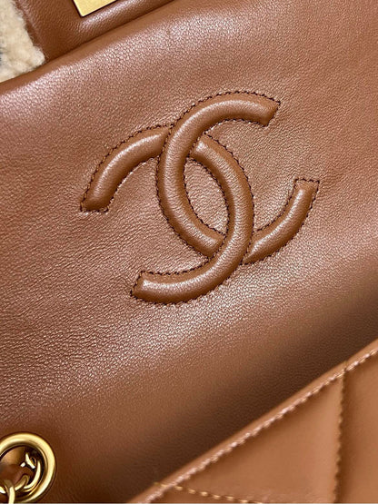 CC 24K TEDDY WOOL BAG LAMBSKIN IN BROWN