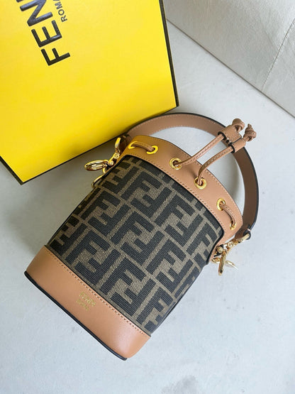 MON TRESOR 18 IN BROWN CALFSKIN