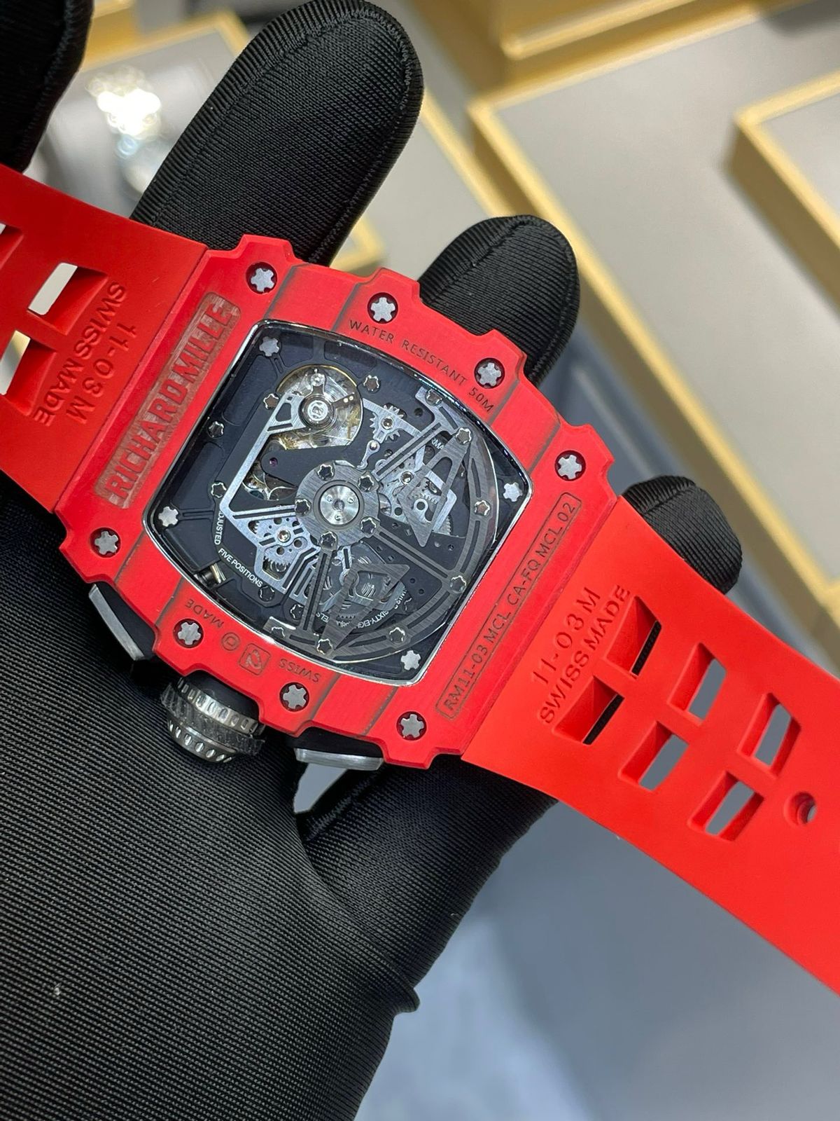 RM-11-03 red