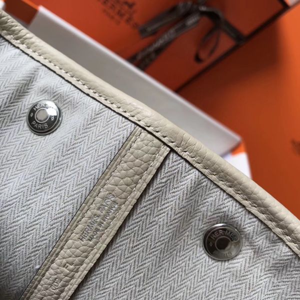 HERM Garden Party 30 Bag In White Taurillon Leather