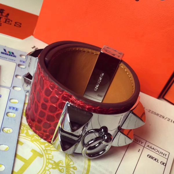 HERM Red Crocodile Collier de Chien Bracelet Size S