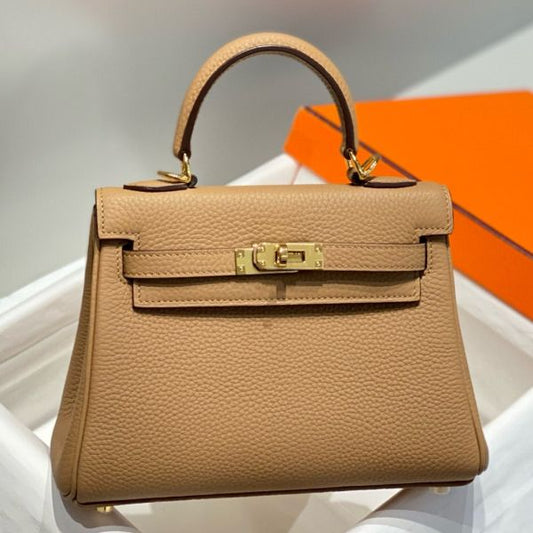 HERM Kelly 20cm Bag In Chai Clemence Leather GHW