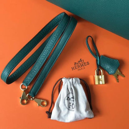 HERM Kelly 32cm Bag In Malachite Clemence Leather GHW