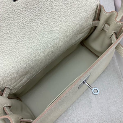 HERM Kelly Messenger Bag in Craie Clemence Leather