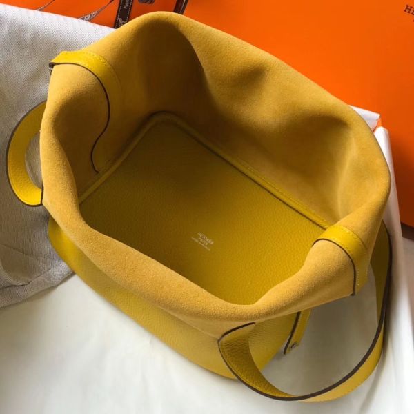HERM Picotin Lock 22 Bag In Yellow Clemence Leather