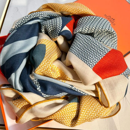 HERM Blue Mon Premier Galop Shawl 140