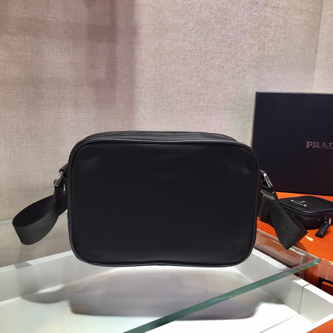 PRA Messenger Bag