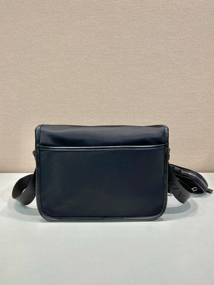 PRA Messenger Bag