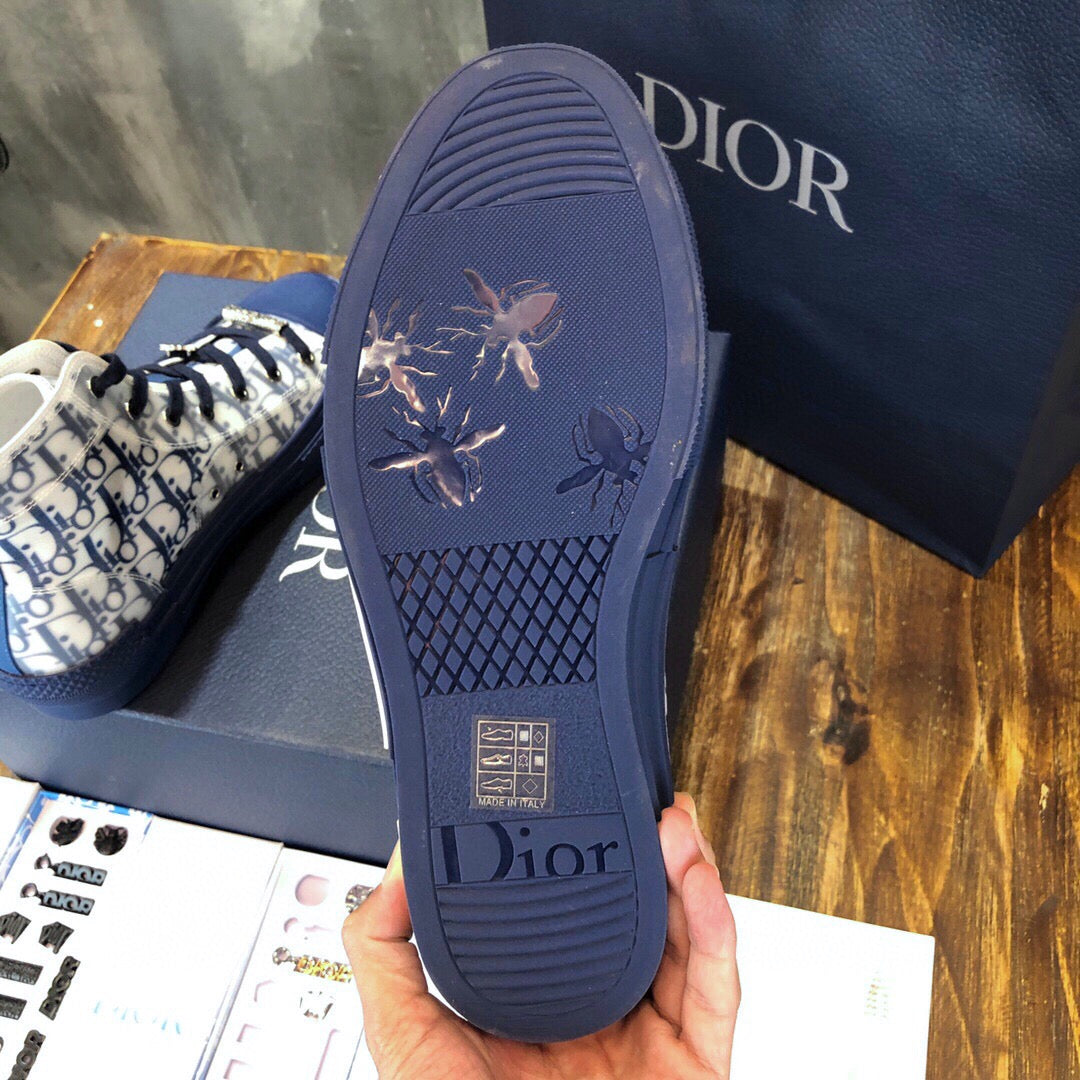 DIO Sneakers