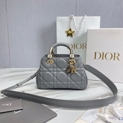 DIO handbag