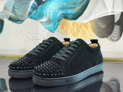 Sneakers & Shoes