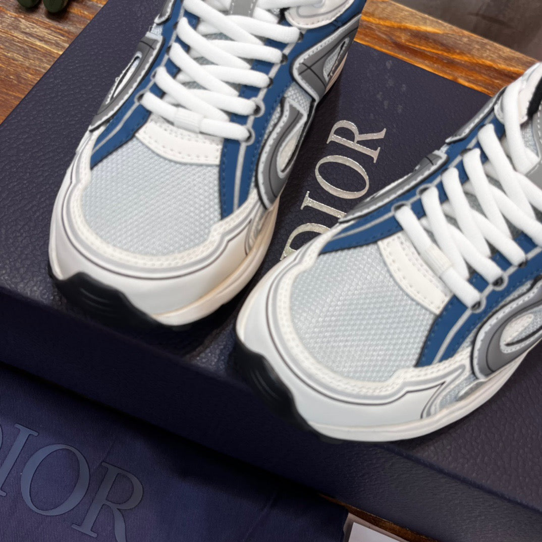 DIO Sneakers