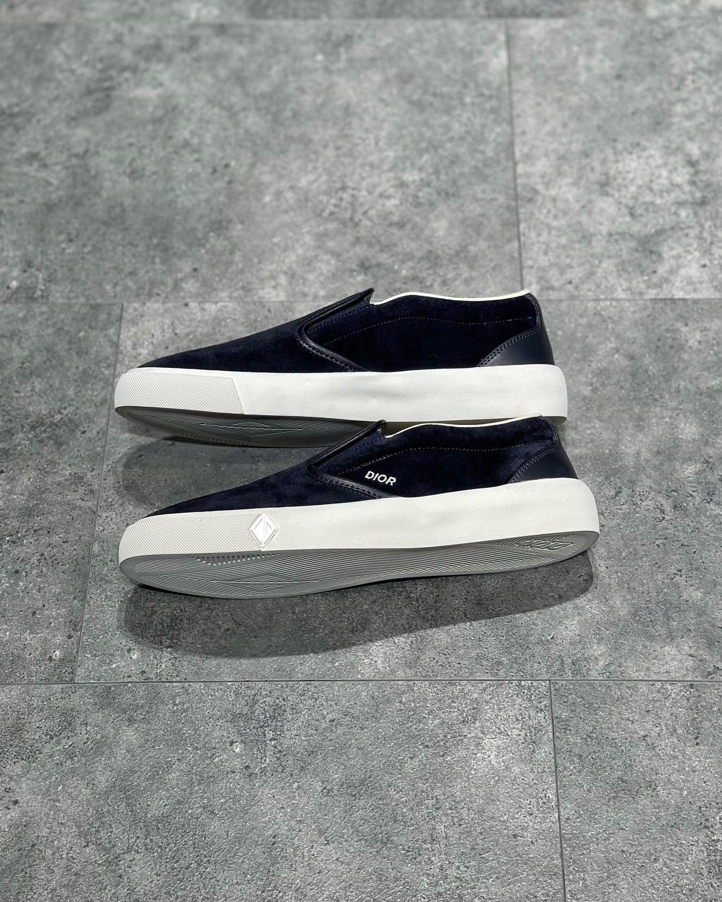 DIO Sneakers