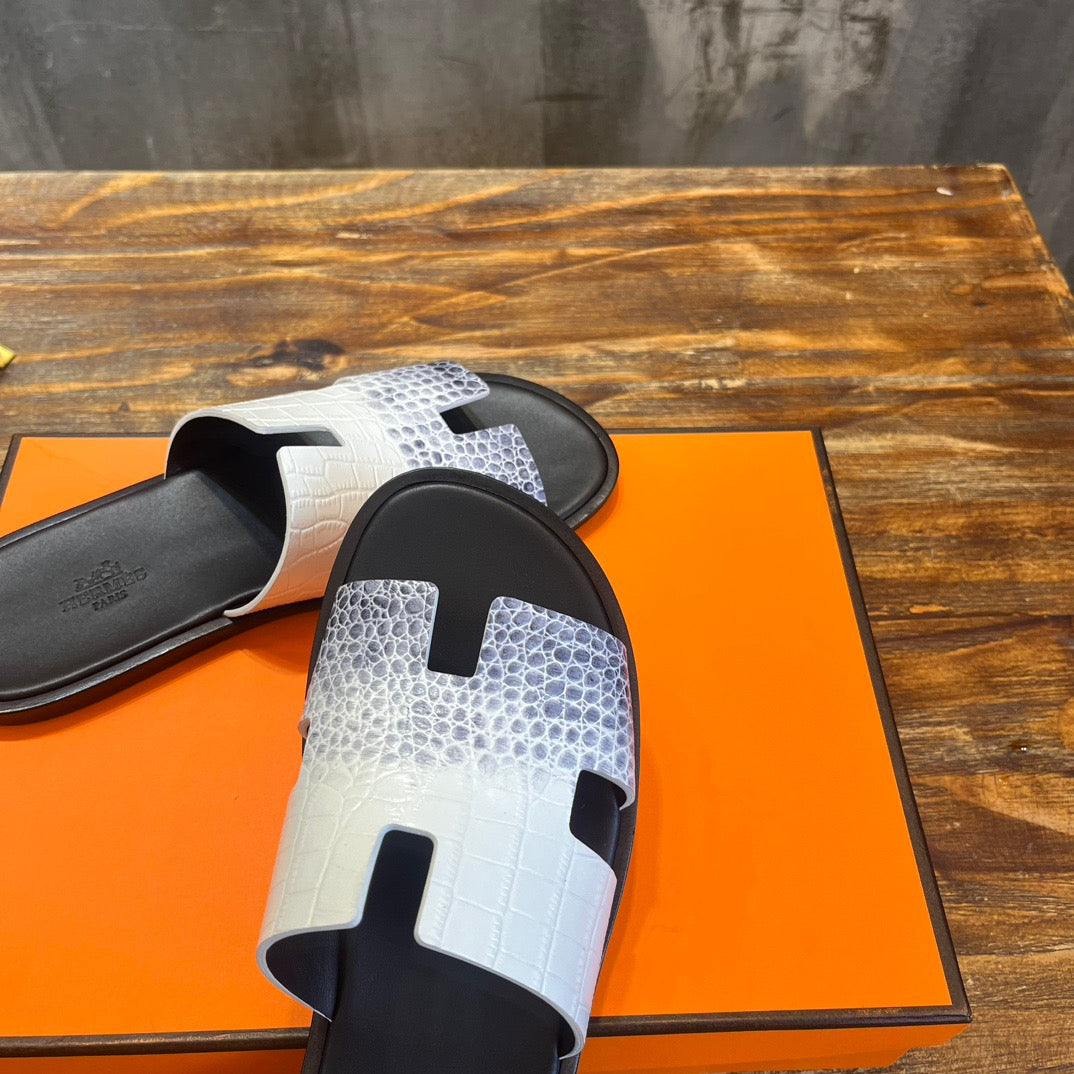 HERM Sandal