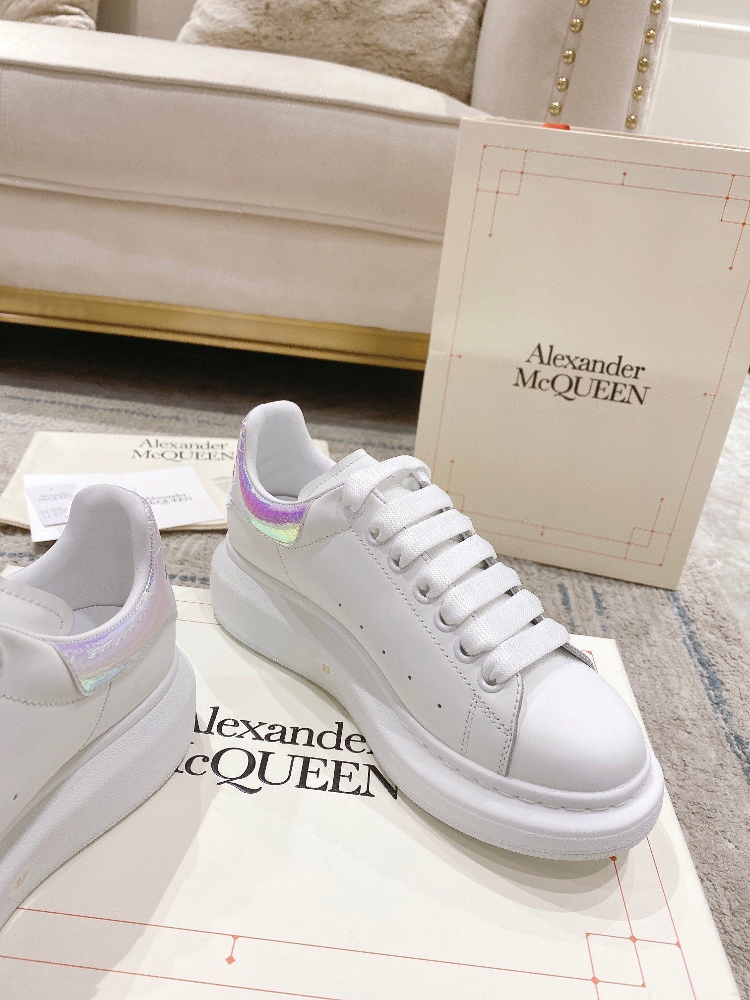 Sneakers & Shoes