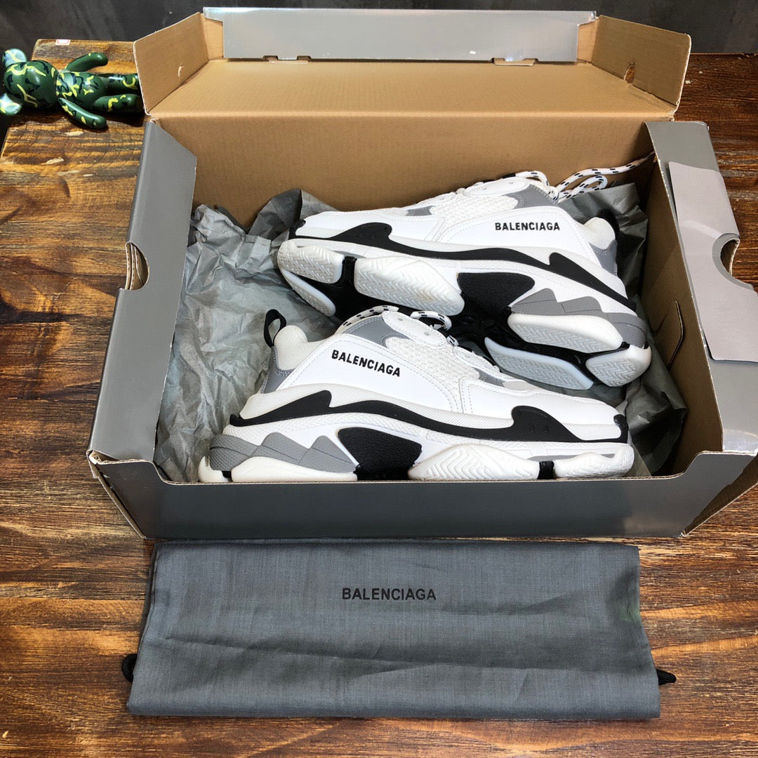 BLCG Sneakers