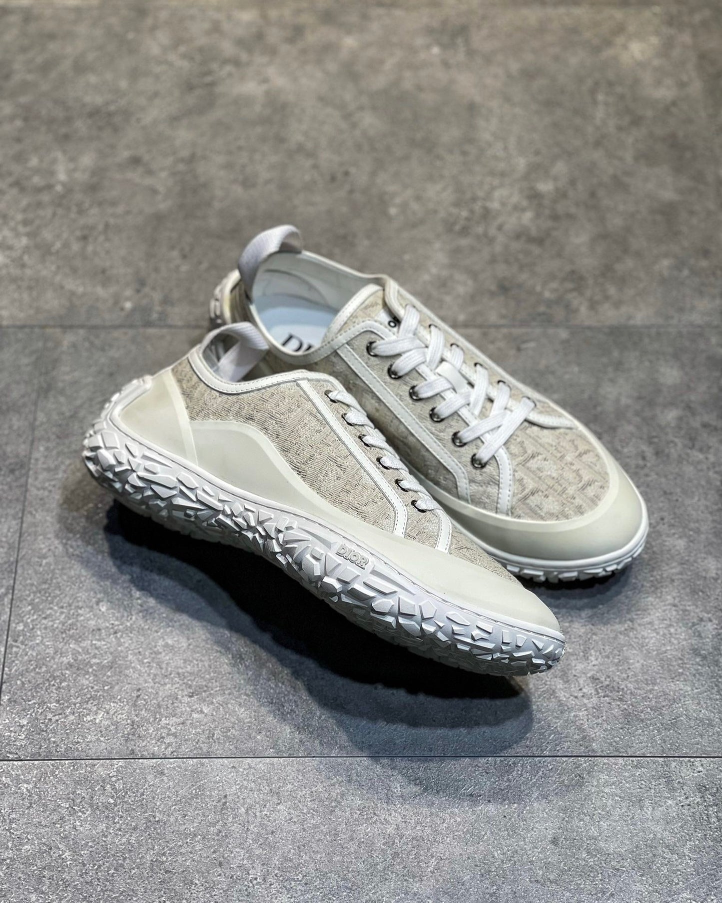 DIO Sneakers