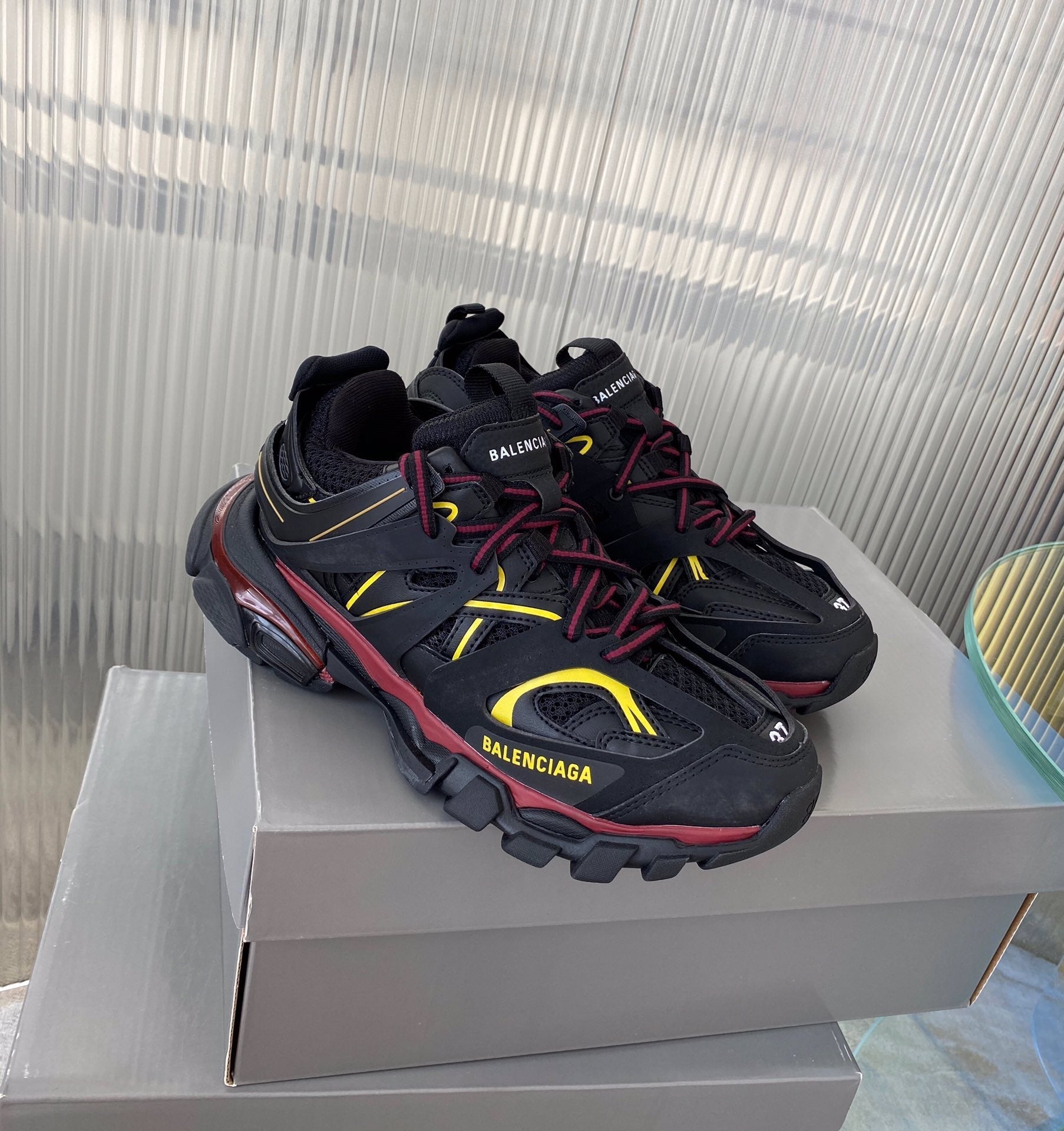 BLCG Sneakers