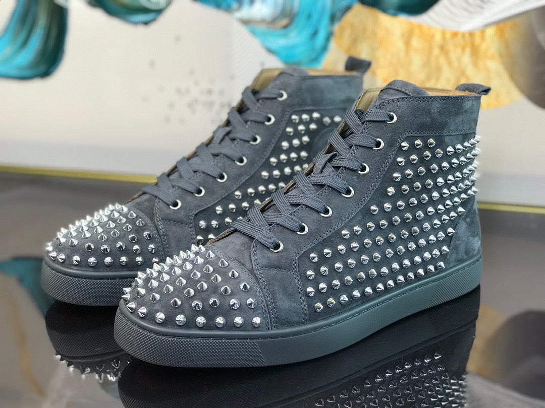 Sneakers & Shoes