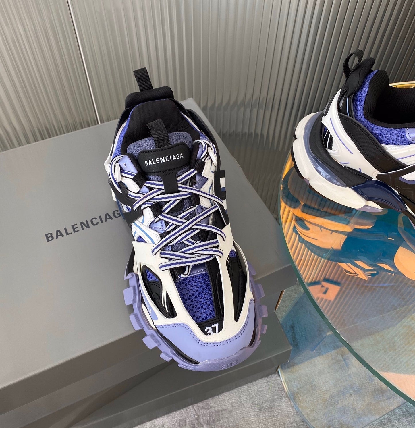 BLCG Sneakers