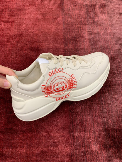 Sneakers & Shoes