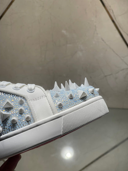 Sneakers & Shoes