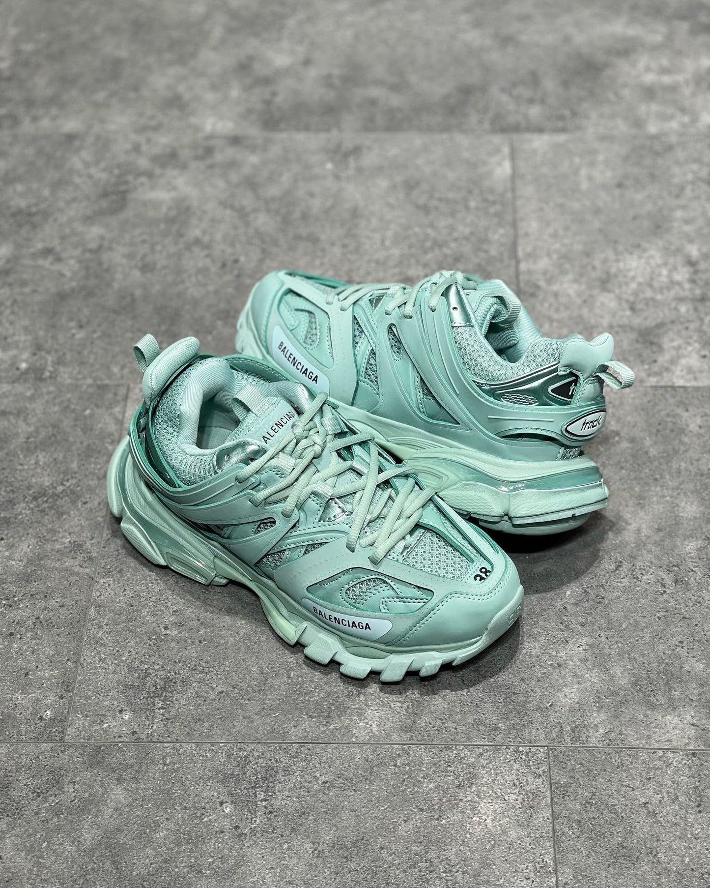 BLCG Sneakers