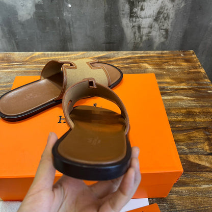 HERM Sandal