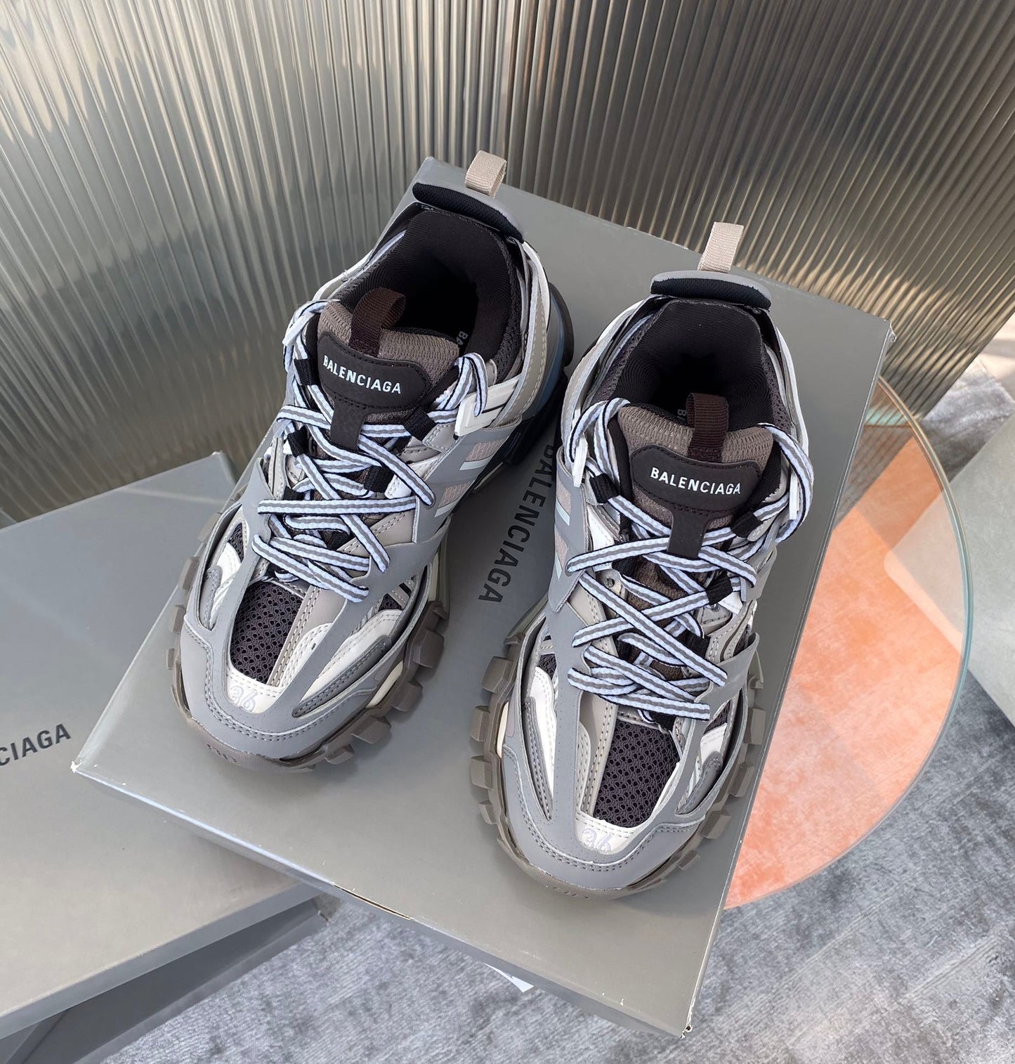BLCG Sneakers