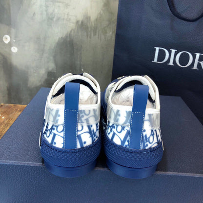 DIO Sneakers
