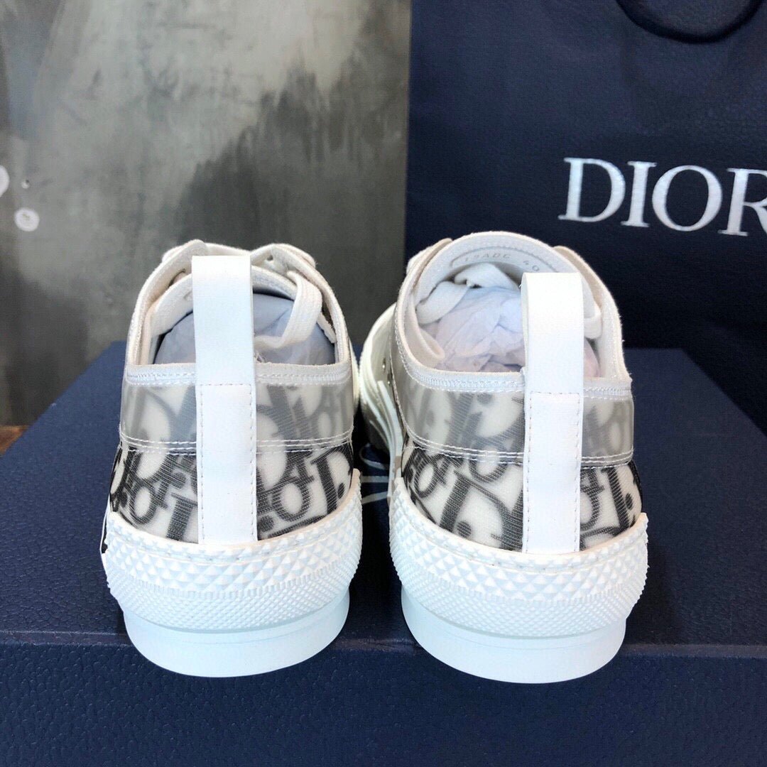 DIO Sneakers