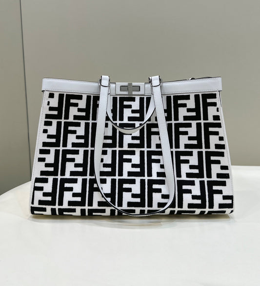 FEN Tote