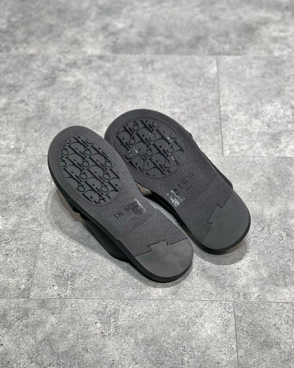 DIO Sandal