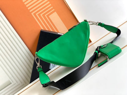 PRA Cross Body Bag