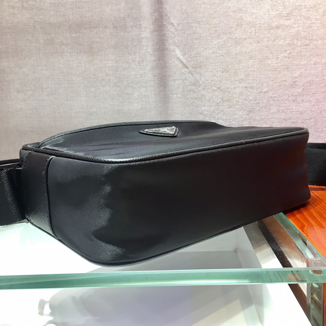 PRA Messenger Bag