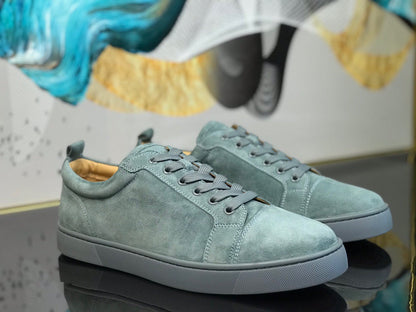 Sneakers & Shoes