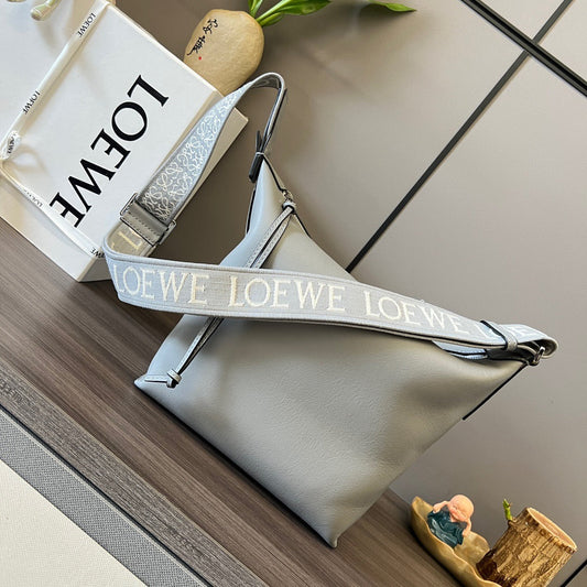 LO Messenger Bag