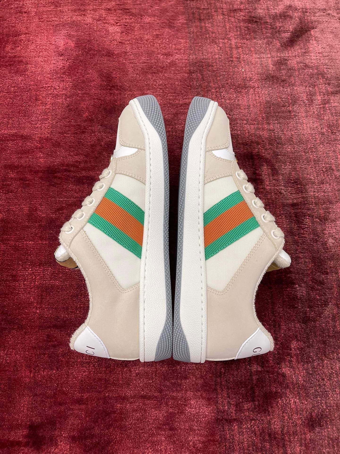 Sneakers & Shoes