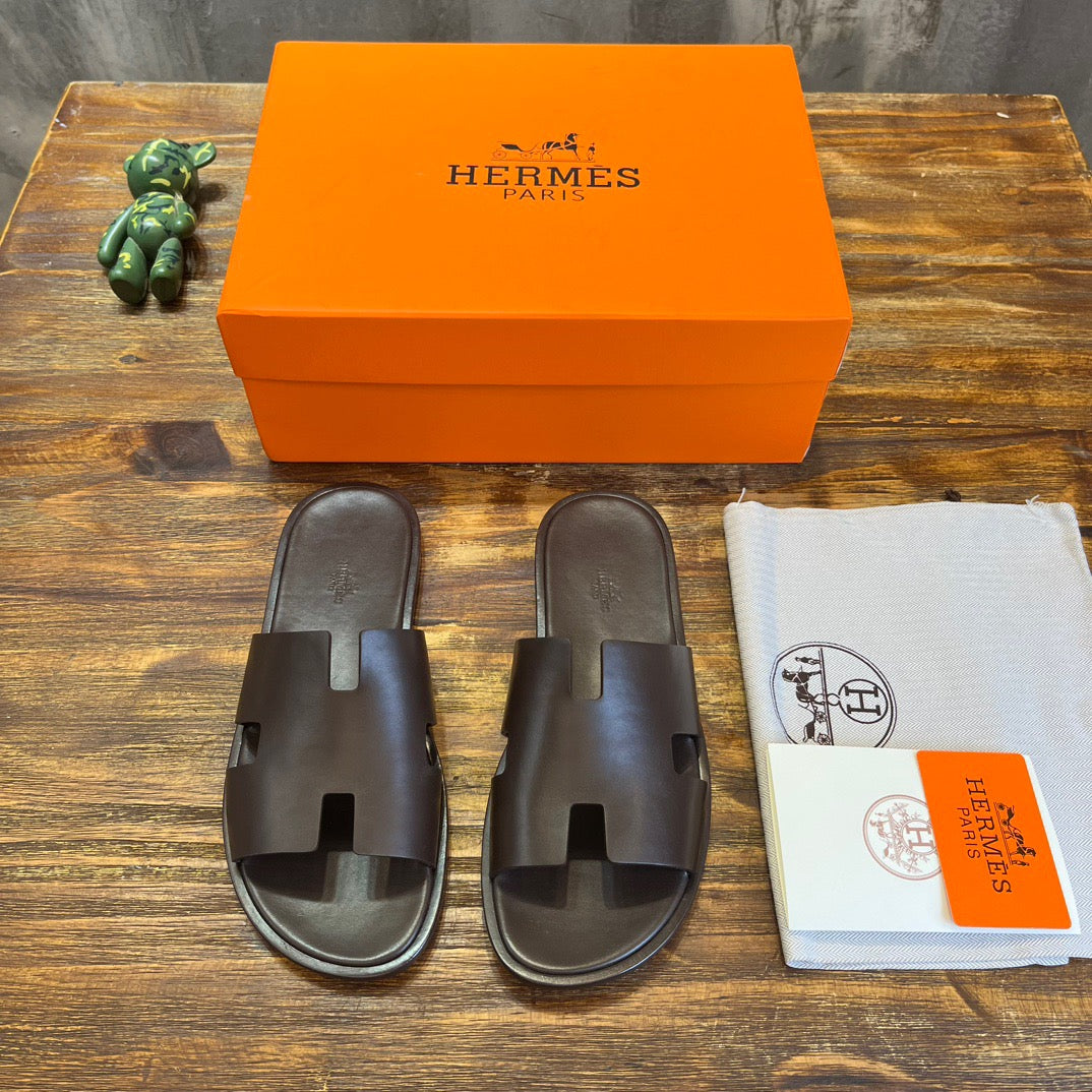 HERM Sandal
