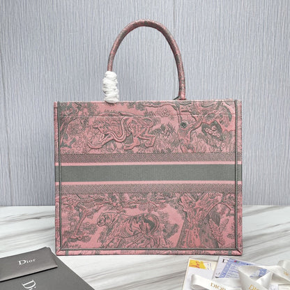 DIO BookTote