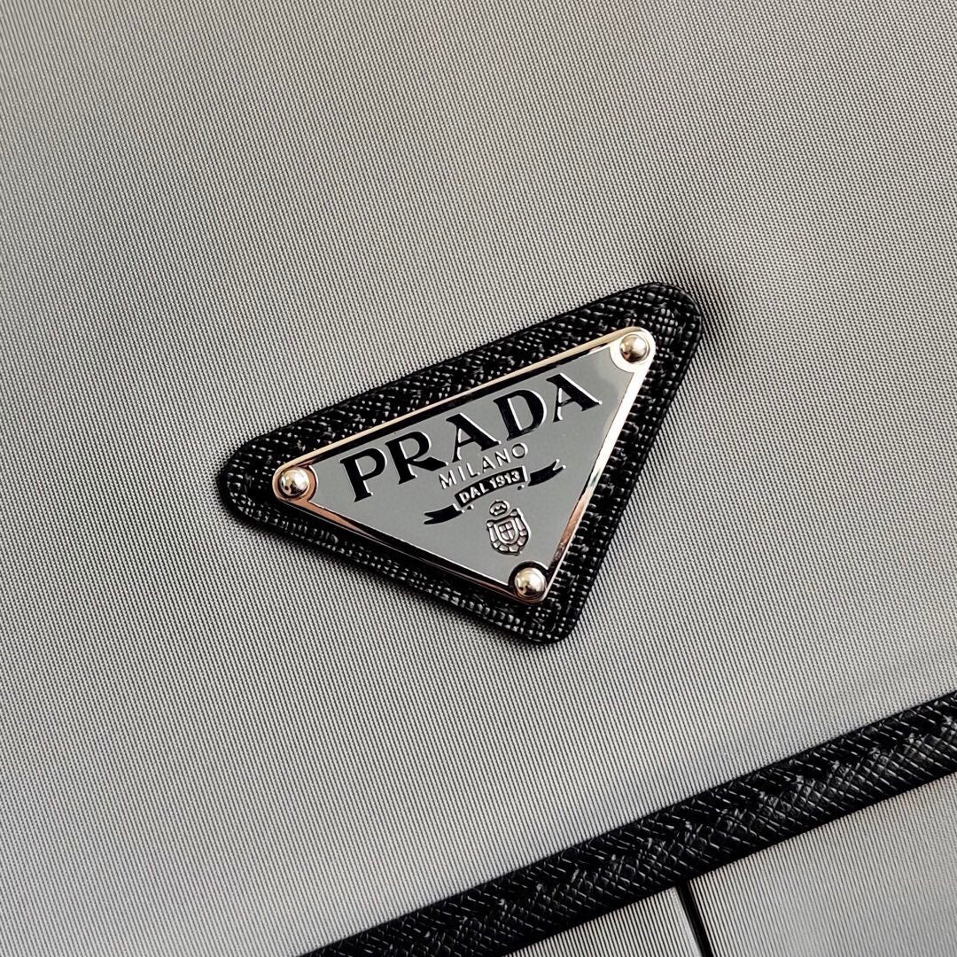 PRA Messenger Bag