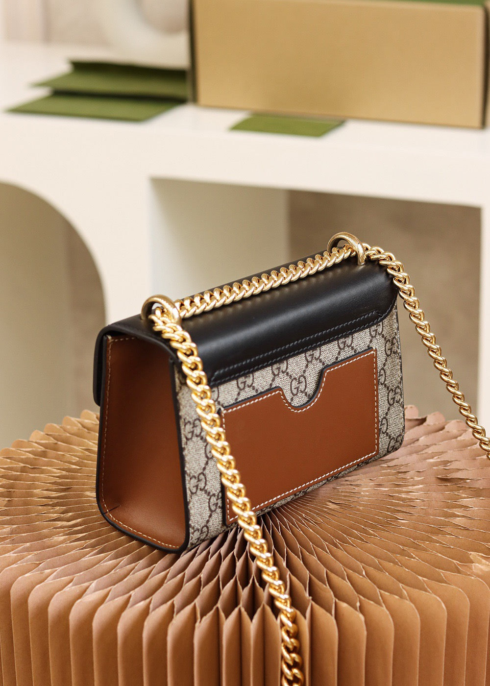 GUC Padlock