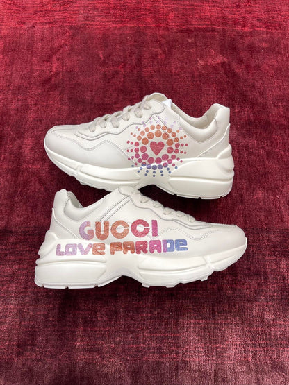 Sneakers & Shoes