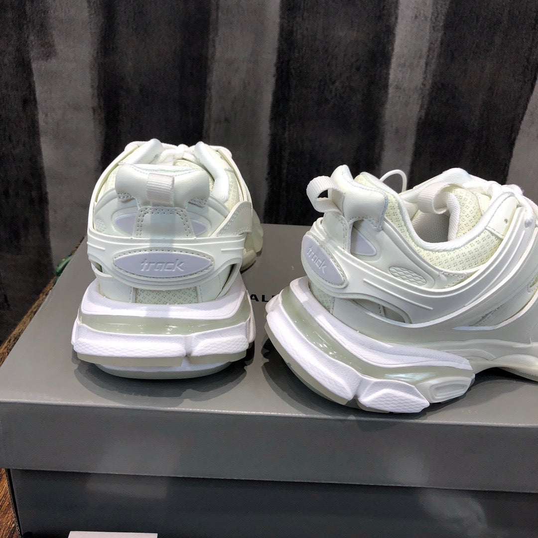 BLCG Sneakers