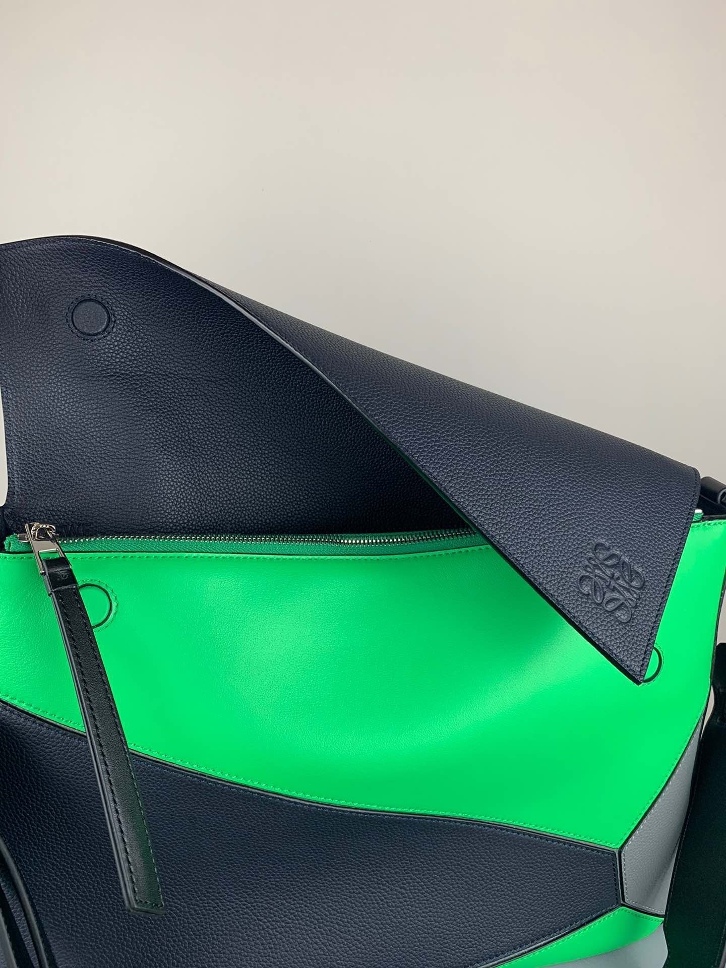 LO Puzzle Bag