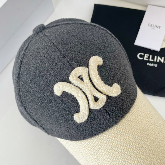 Caps