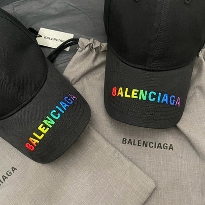 Caps