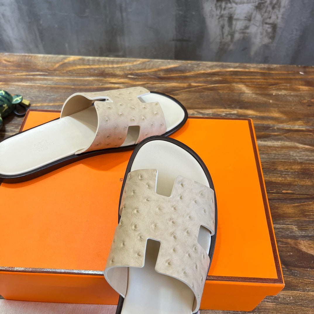 HERM Sandal
